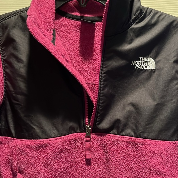 The North Face Fleece - Picture 3 of 6